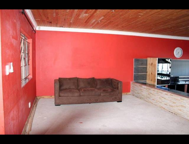 4 BEDROOM HOUSE FOR SALE IN MALVERN